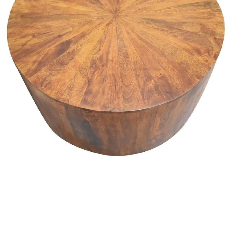 Table basse ronde en bois de châtaignier Artisan Furniture
